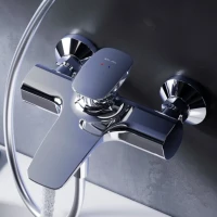 Смеситель для ванны с душем AM.PM Spirit V2.0 F70A10000 Смеситель для ванны с душем AM.PM Spirit V2.0 F70A10000