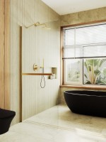 Душевая перегородка Maybahglass MGD-726-3ш 79 см, профиль золото, стекло прозрачное