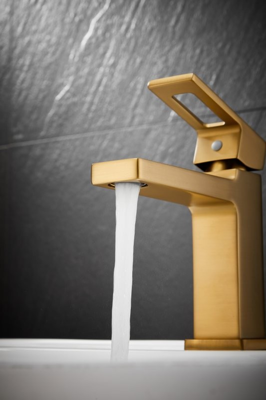 Смеситель для раковины BELZ B658 B10658-5 золото