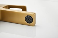 Смеситель для раковины BELZ B658 B10658-5 золото Смеситель для раковины BELZ B658 B10658-5 золото