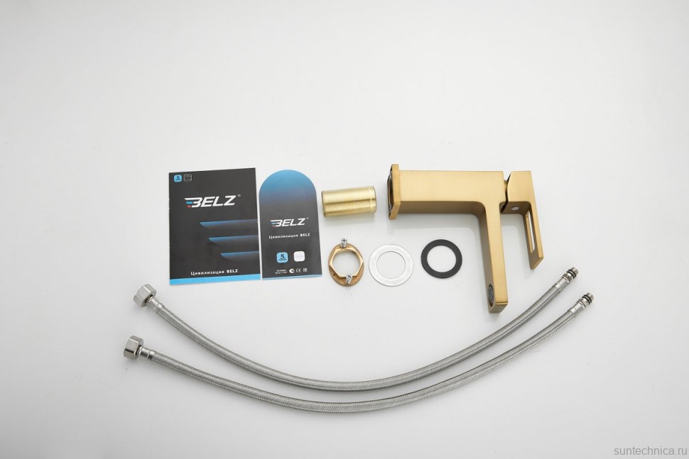 Смеситель для раковины BELZ B658 B10658-5 золото