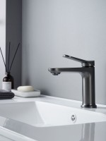 Смеситель для раковины Shevanik S4301T Смеситель для раковины Shevanik S4301T