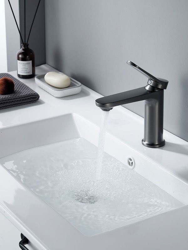 Смеситель для раковины Shevanik S4301T