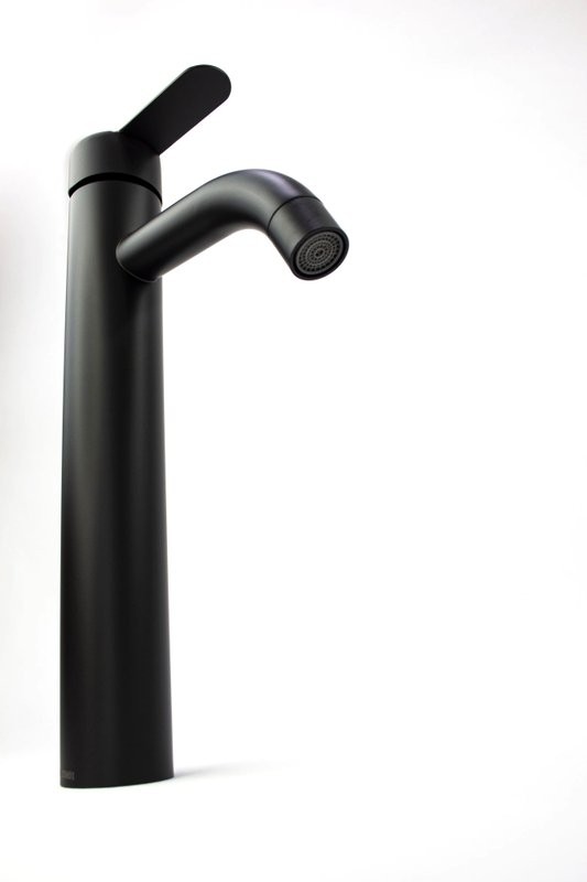 Смеситель для раковины Fmark FS8211H черный