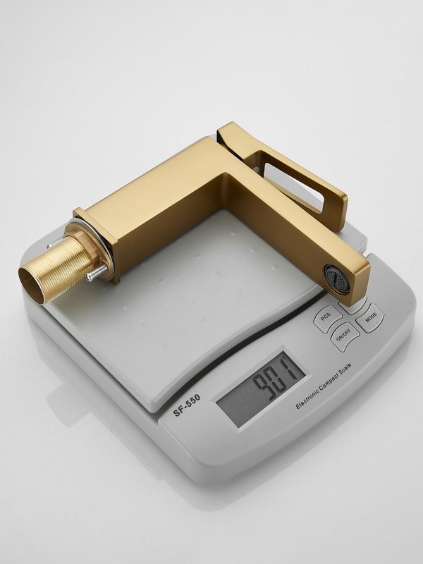 Смеситель для раковины Haiba HB10732-5 брашированное золото