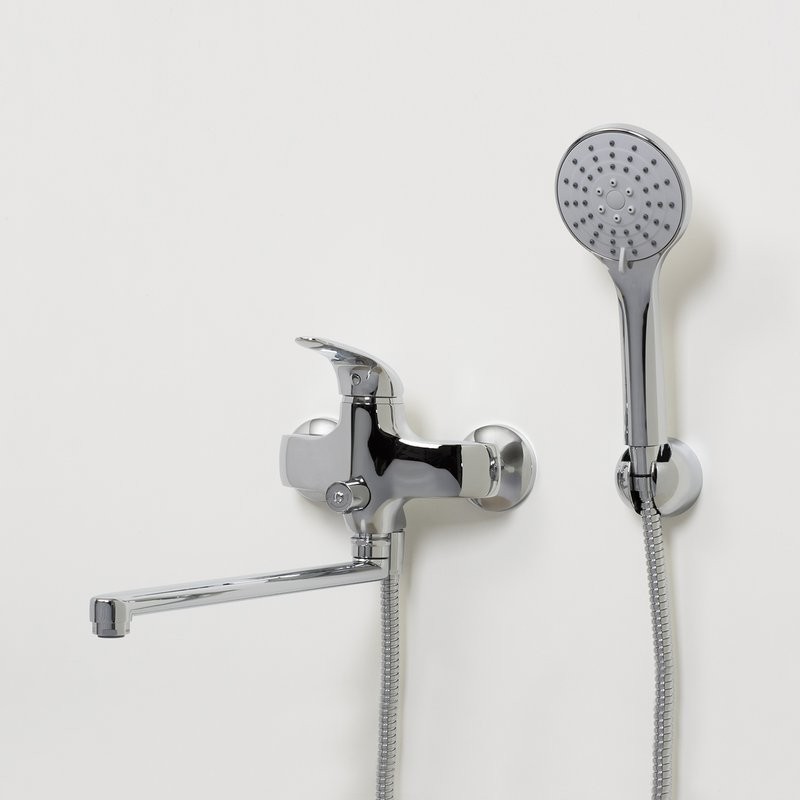 Смеситель с длинным изливом для ванны Wasserkraft Rossel 2802L