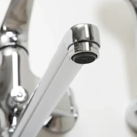 Смеситель с длинным изливом для ванны Wasserkraft Rossel 2802L