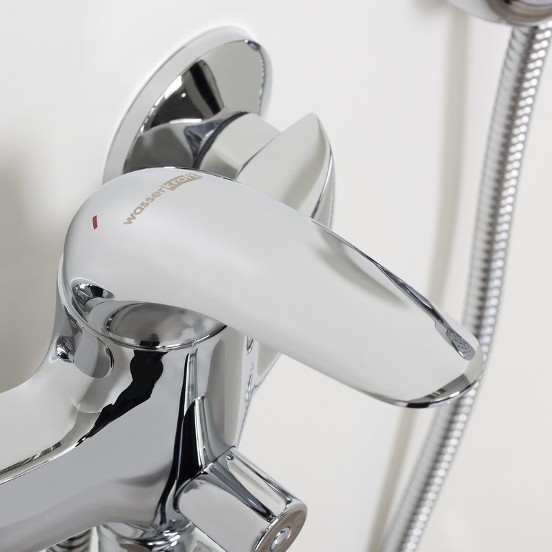 Смеситель с длинным изливом для ванны Wasserkraft Rossel 2802L