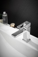 Смеситель для раковины BELZ B658 B10658 хром Смеситель для раковины BELZ B658 B10658 хром