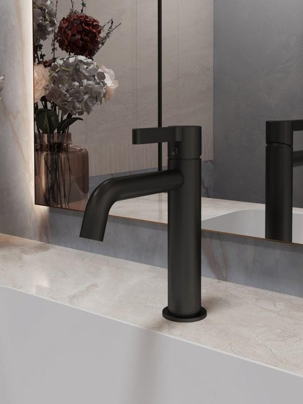 Смеситель для раковины Vincea Villa VBF-1VL1MB черный