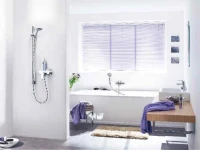 Смеситель для ванны с душем Grohe Eurodisc Cosmopolitan 33390002 Смеситель для ванны с душем Grohe Eurodisc Cosmopolitan 33390002