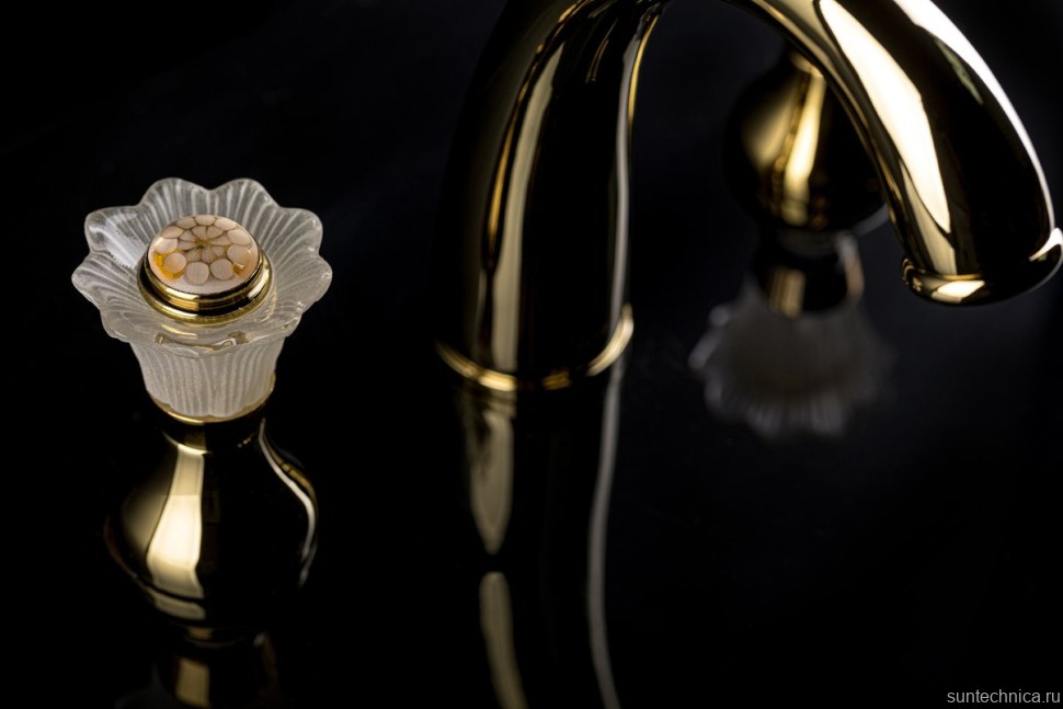 Смеситель для раковины Boheme Camelia 297