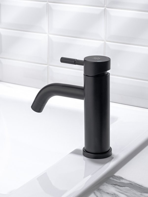 Смеситель для раковины РМС SUS128 SUS128BL-001F черный