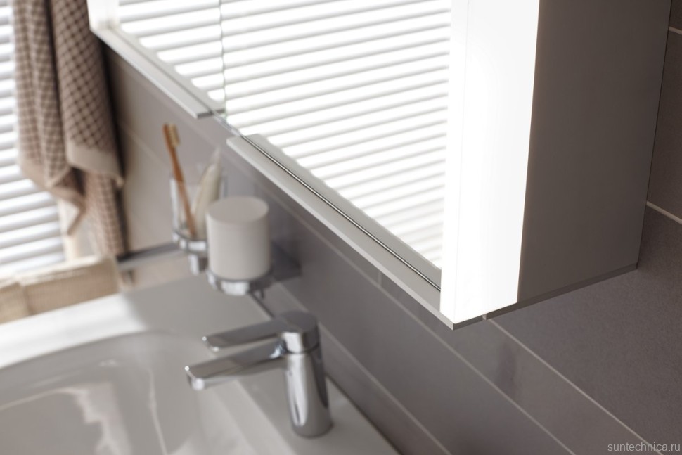 Зеркало-шкаф Keuco Royal Match 65 см, с подсветкой