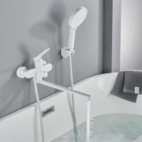 Смеситель для ванны с длинным изливом и лейкой (кран для ванны) Shevanik S4322C, белый Смеситель для ванны с длинным изливом и лейкой (кран для ванны) Shevanik S4322C, белый