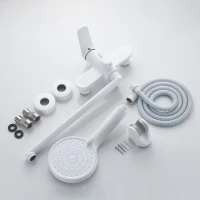 Смеситель для ванны с длинным изливом и лейкой (кран для ванны) Shevanik S4322C, белый Смеситель для ванны с длинным изливом и лейкой (кран для ванны) Shevanik S4322C, белый
