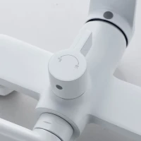 Смеситель для ванны с длинным изливом и лейкой (кран для ванны) Shevanik S4322C, белый Смеситель для ванны с длинным изливом и лейкой (кран для ванны) Shevanik S4322C, белый
