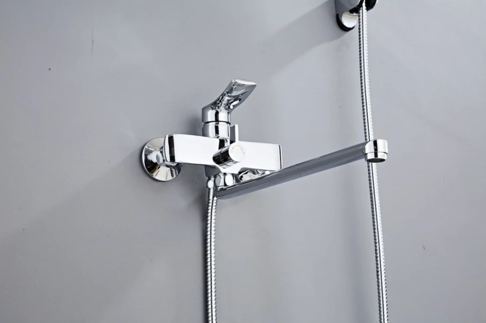 Смеситель с длинным изливом для ванны Haiba HB22553 хром