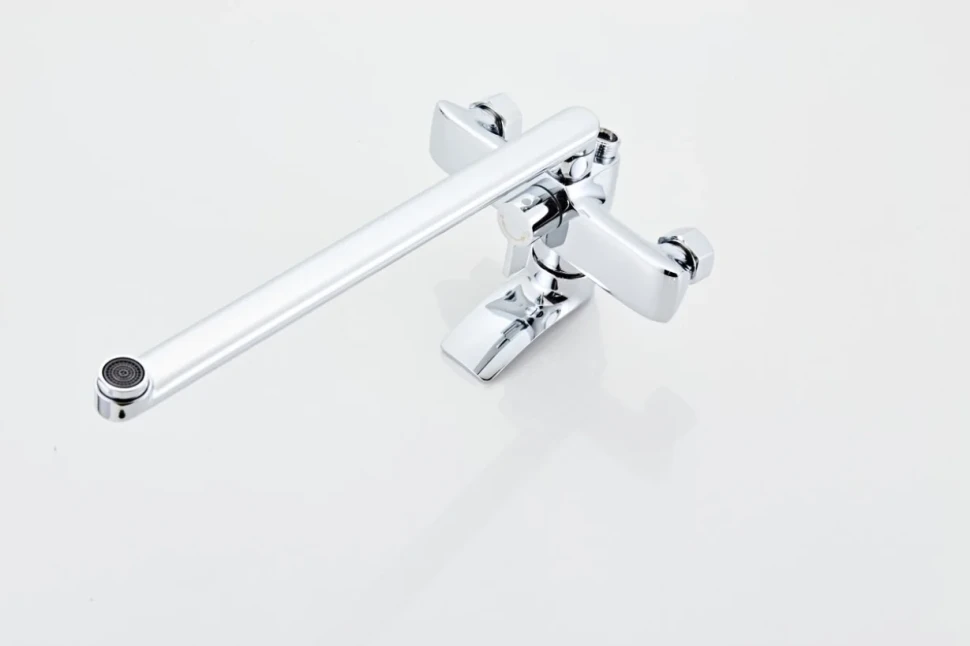 Смеситель с длинным изливом для ванны Haiba HB22553 хром