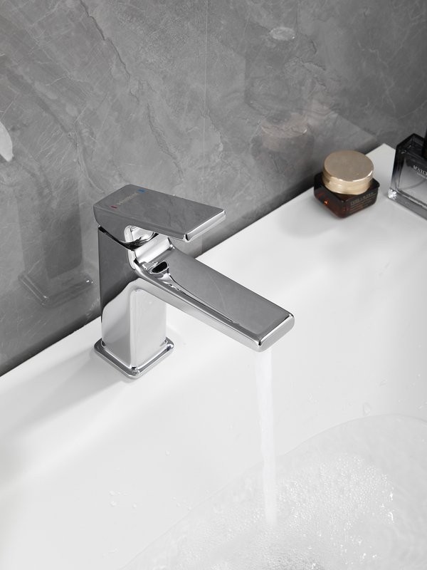 Смеситель для раковины Haiba HB10831 хром