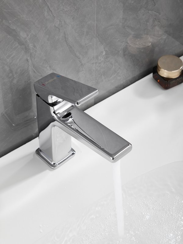 Смеситель для раковины Haiba HB10831 хром