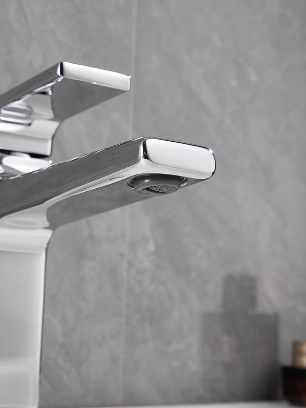 Смеситель для раковины Haiba HB10831 хром