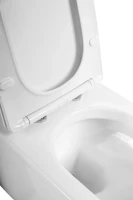 Унитаз подвесной BelBagno Veneto BB132CHR безободковый, с крышкой BB132SC с микролифтом