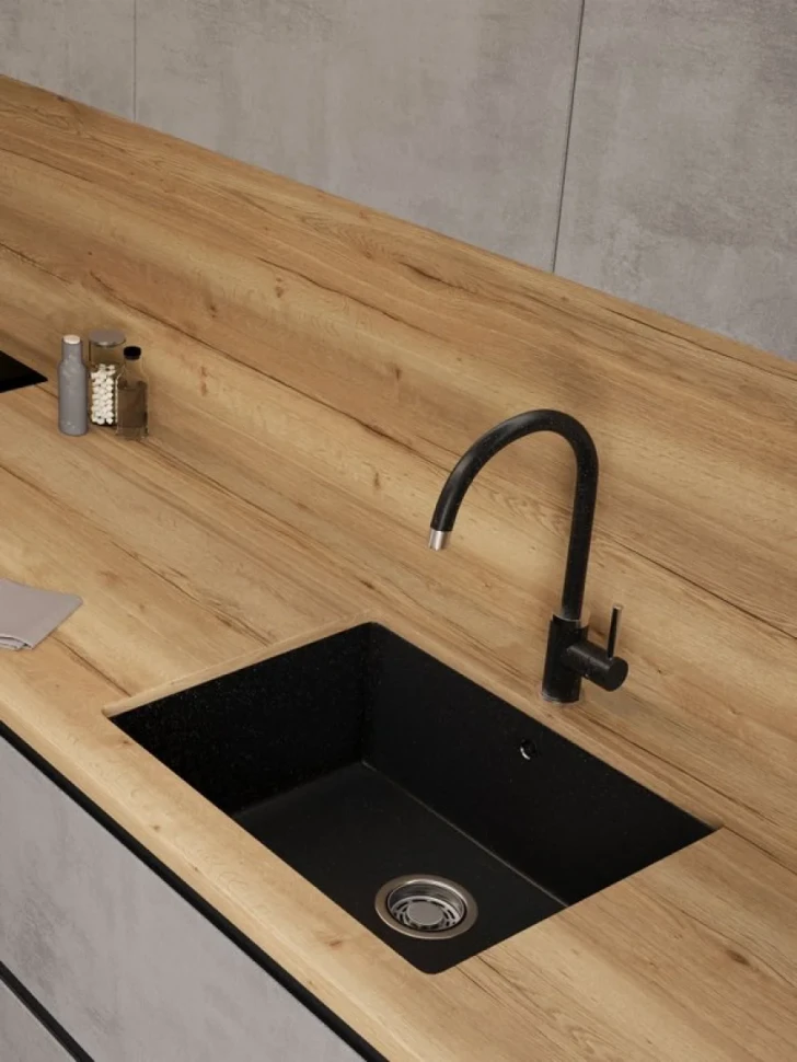 Мойка кухонная Emar Quartz EMQ-1555.P морион