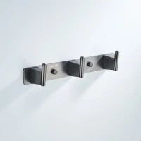 Крючки для ванной и кухни / планка с 3 крючками Shevanik SG5731T, оружейная сталь Крючки для ванной и кухни / планка с 3 крючками Shevanik SG5731T, оружейная сталь