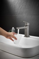 Смеситель для раковины BELZ B658 B10658-3 оружейная сталь Смеситель для раковины BELZ B658 B10658-3 оружейная сталь