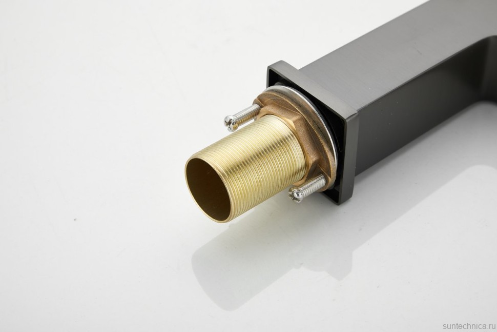 Смеситель для раковины BELZ B658 B10658-3 оружейная сталь