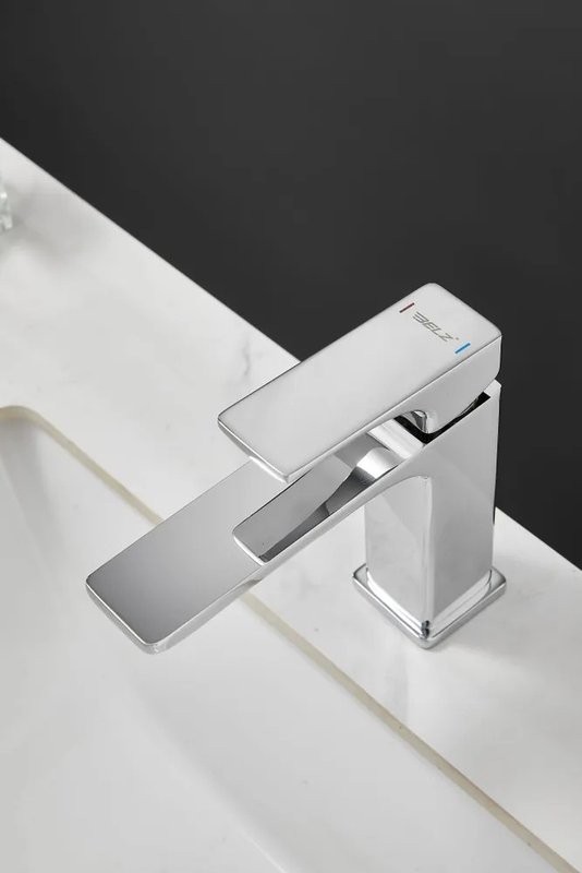 Смеситель для раковины BELZ B10709 хром