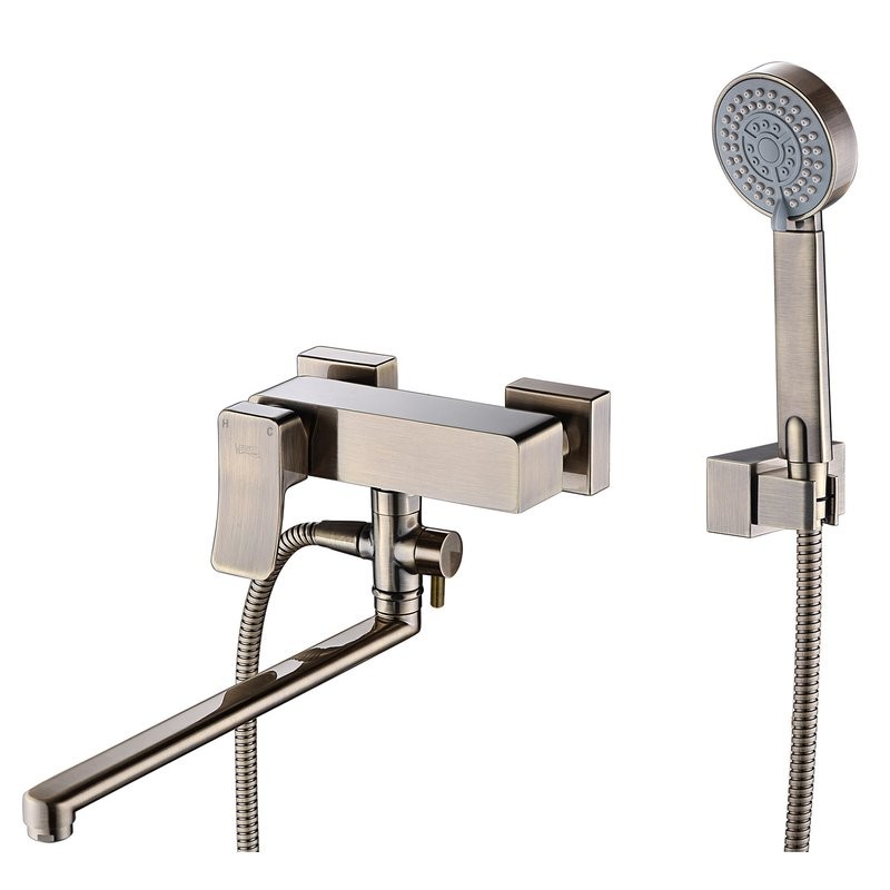 Смеситель с длинным изливом для ванны Wasserkraft Exter 1602L светлая бронза