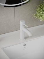 Смеситель для раковины Orange Karl M05-021W белый