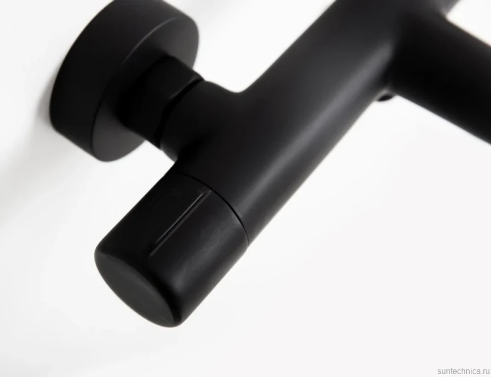 Смеситель для ванны с душем BelBagno Uno VASM NERO