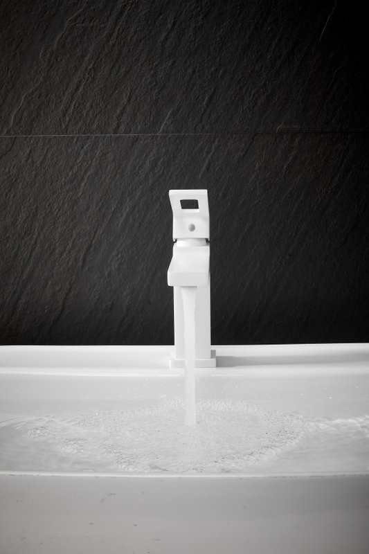 Смеситель для раковины BELZ B658 B10658-8 белый