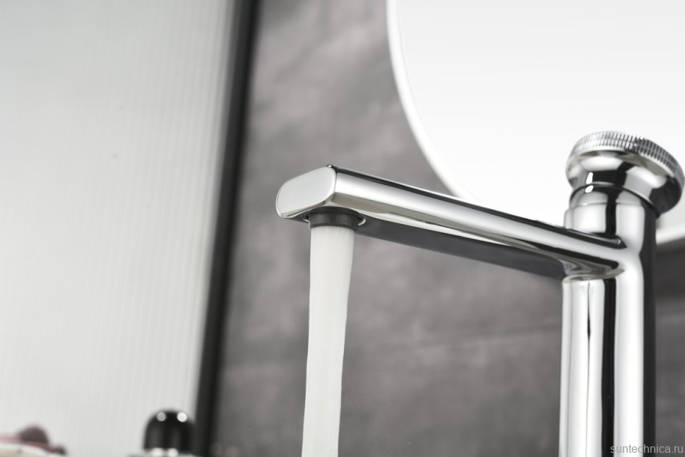 Смеситель для раковины Black&White Gravity 7107C chrome