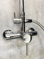 Душевая стойка AltroBagno Intento 030104 Cr хром Душевая стойка AltroBagno Intento 030104 Cr хром