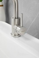 Смеситель для раковины BELZ B809 B10809-1 сатин Смеситель для раковины BELZ B809 B10809-1 сатин