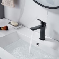 Смеситель для раковины Shevanik S4201H, черный Смеситель для раковины Shevanik S4201H, черный