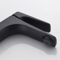 Смеситель для раковины Shevanik S4201H, черный Смеситель для раковины Shevanik S4201H, черный