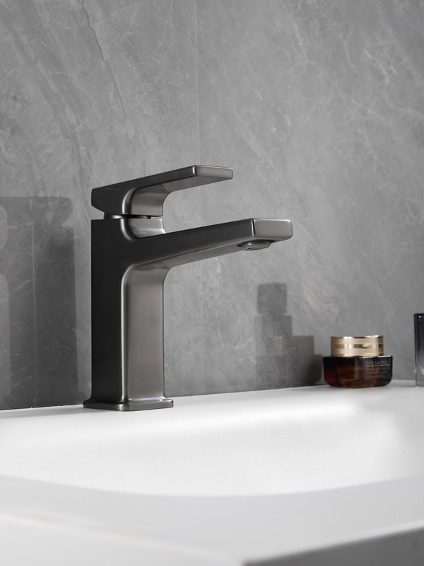 Смеситель для раковины Haiba HB10831-3 оружейная сталь