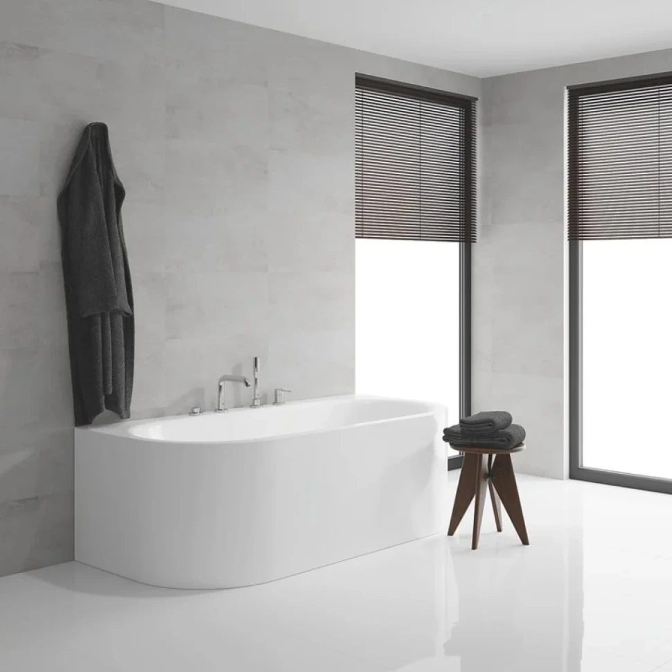 Смеситель на борт ванны Grohe Essence New 19578001