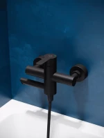 Смеситель для ванны с душем РМС SUS124BL-009E матовый черный Смеситель для ванны с душем РМС SUS124BL-009E матовый черный