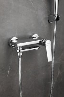 Смеситель для ванны с душем BELZ B60533 хром