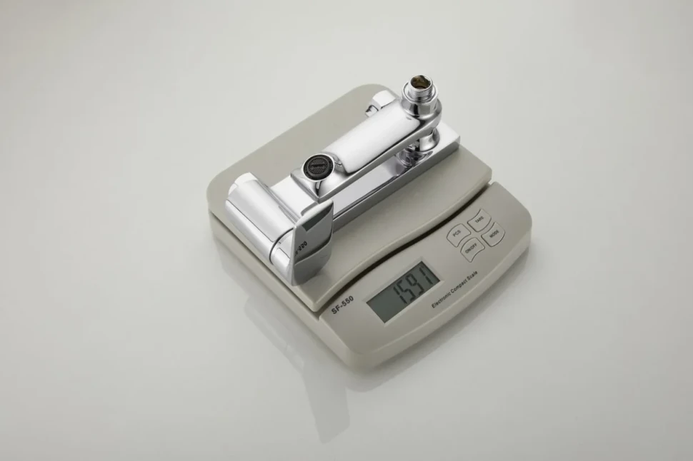 Смеситель для ванны с душем BELZ B60533 хром