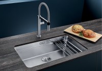 Комплект Мойка Blanco Etagon 700-U + Измельчитель Franke