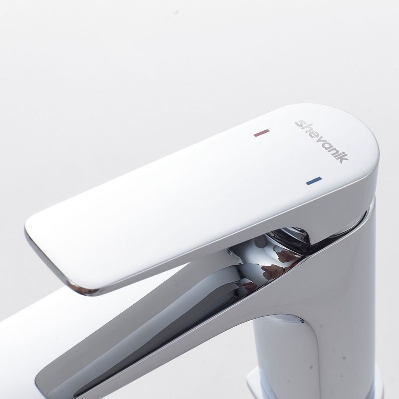Смеситель для раковины Shevanik S4201, хром