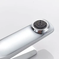 Смеситель для раковины Shevanik S4201, хром Смеситель для раковины Shevanik S4201, хром