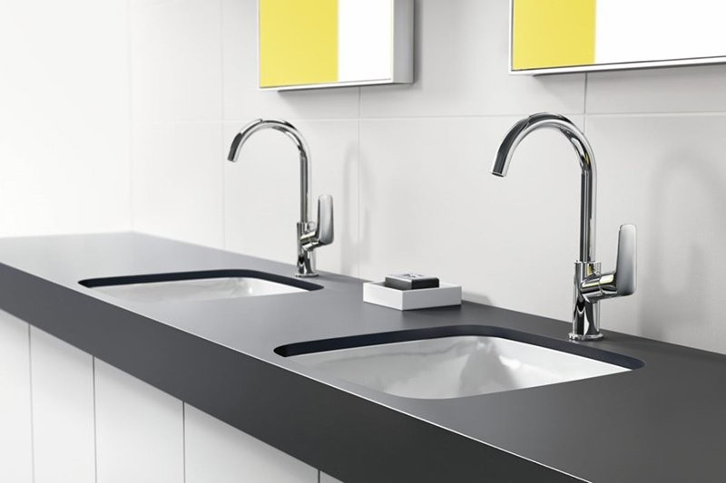 Смеситель для раковины Hansgrohe Logis 71130000